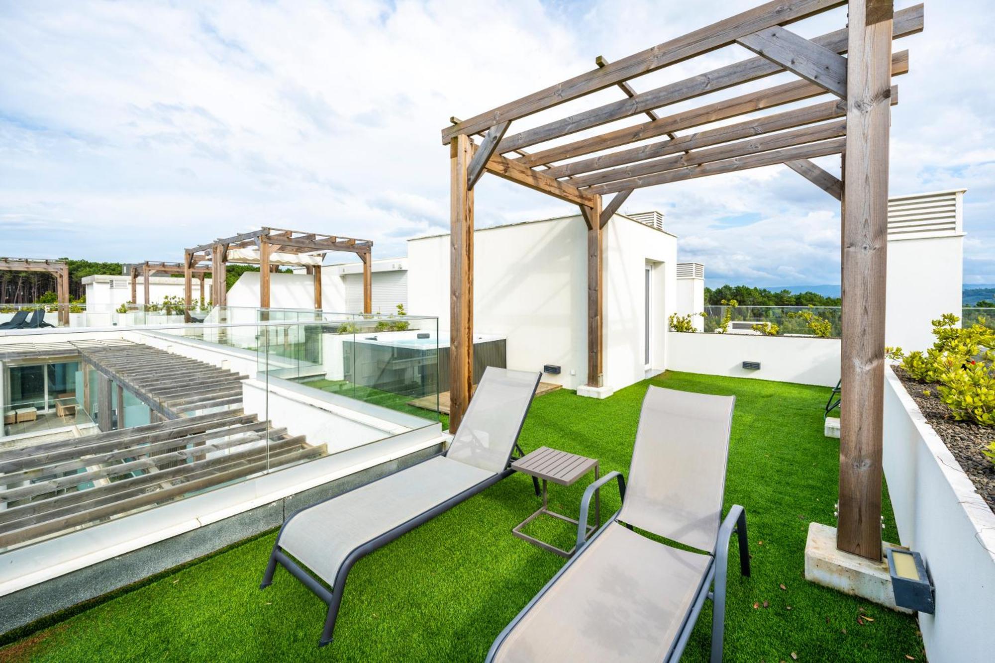Mar A Vista - Condominium With Pool, Gym And Sea Views Nazaré Habitación foto