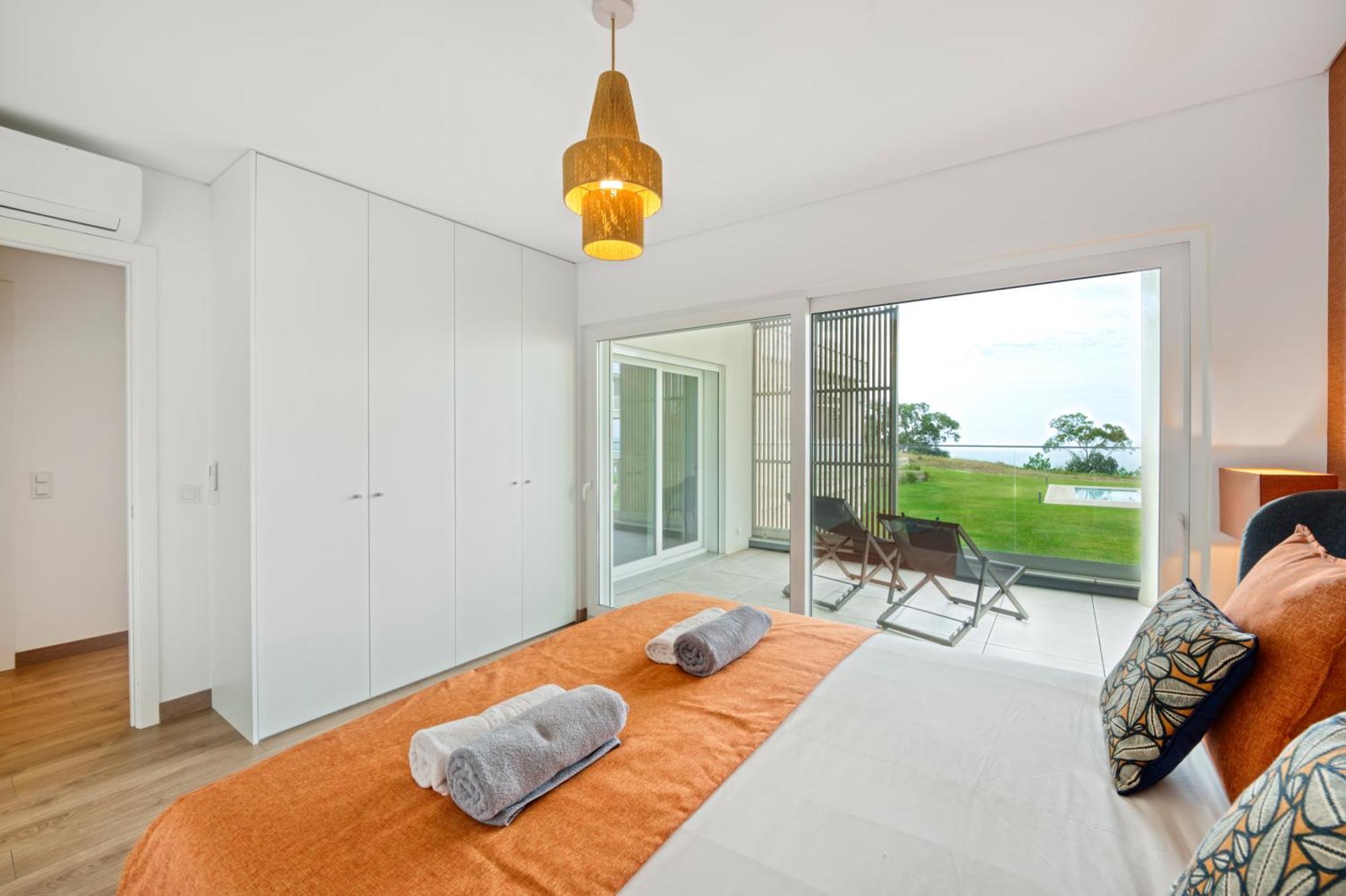 Mar A Vista - Condominium With Pool, Gym And Sea Views Nazaré Habitación foto